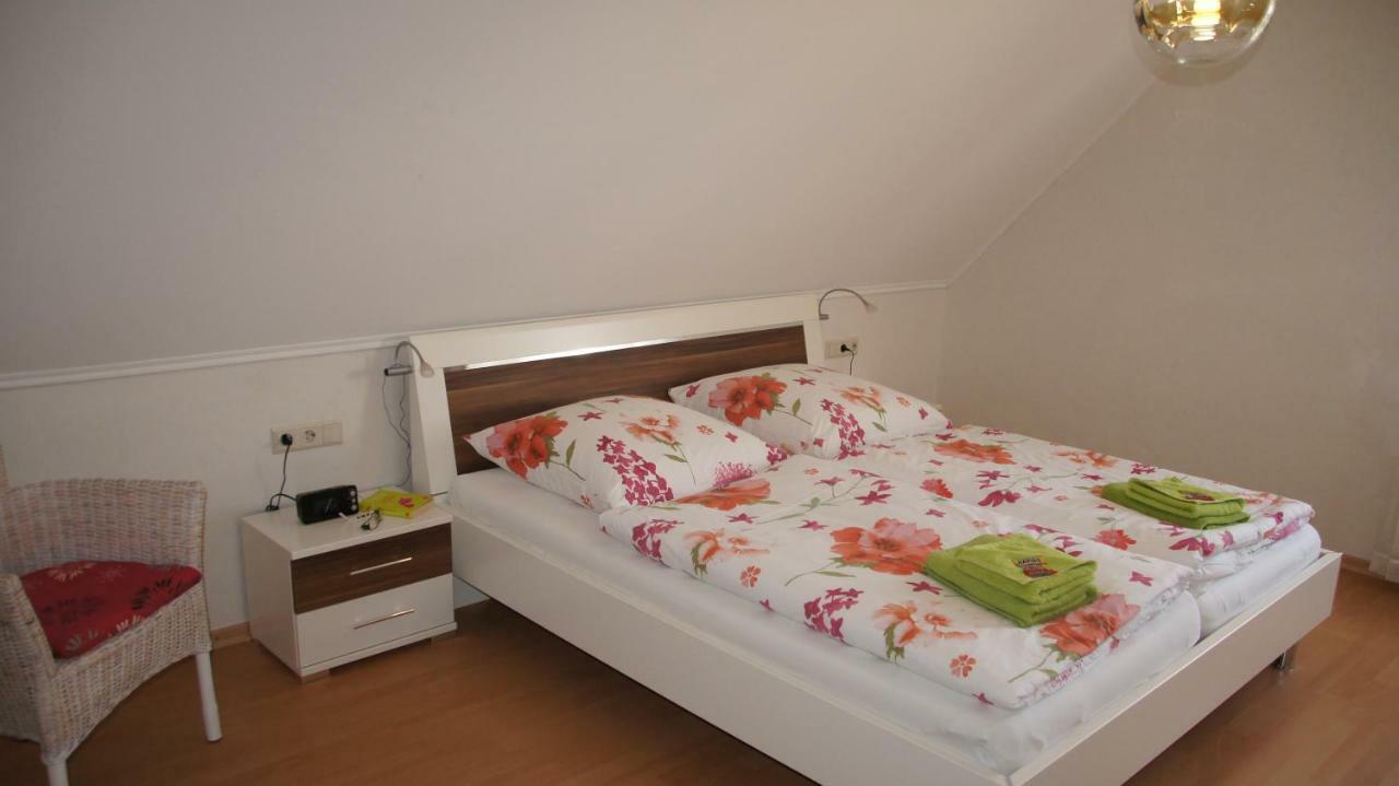 Ferienhaus Am Flaumbach Blankenrath Kültér fotó